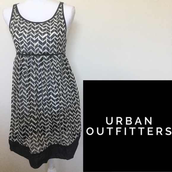 Urban Outfitters Dresses & Skirts - Lux Empire Chevron Dress